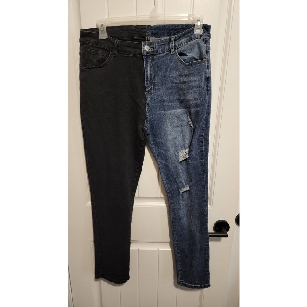 Jeans two toned legs different colors blue black XL womens